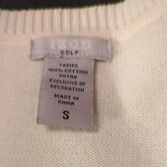 Small Preppy Sophisticated Izod Cardigan. Perfect For Study Hall Or Golf. - Picture 5 of 5